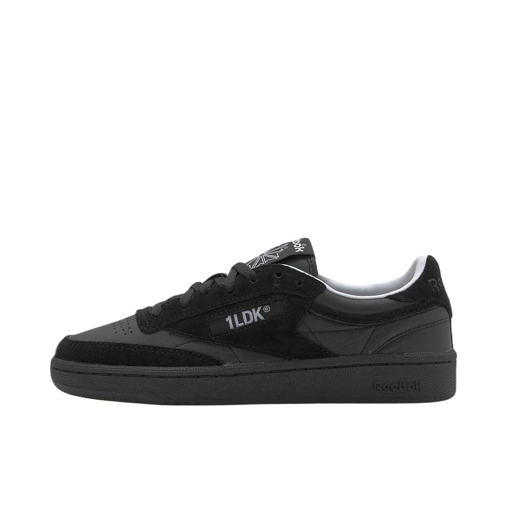 推荐商品：Reebok/锐步 Club C 85 Vintage 百搭时尚 耐磨 防滑 包裹性 板鞋 黑色 