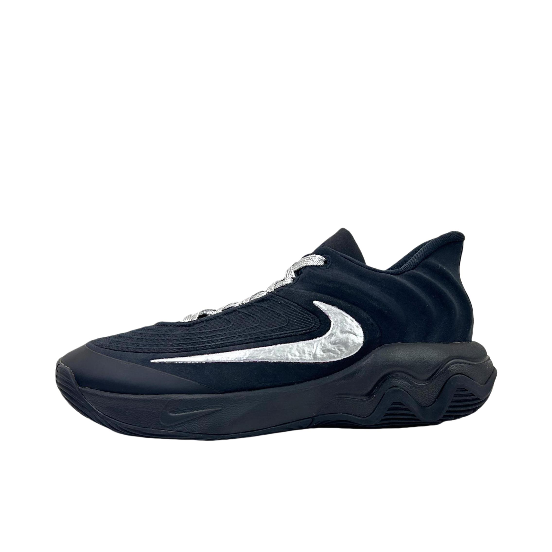 推荐商品：【定制球鞋】Nike Giannis Immortality OKHR 做旧 低帮 系带 减震回弹 透气 防滑耐磨 时尚百搭 篮球鞋 幻影银骑士 