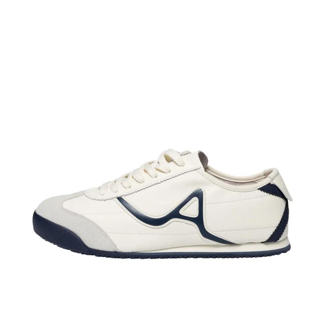 推荐商品：AQUASCUTUM 运动休闲鞋 复古德训薄底低帮 AS01DX017N 米色/蓝色
