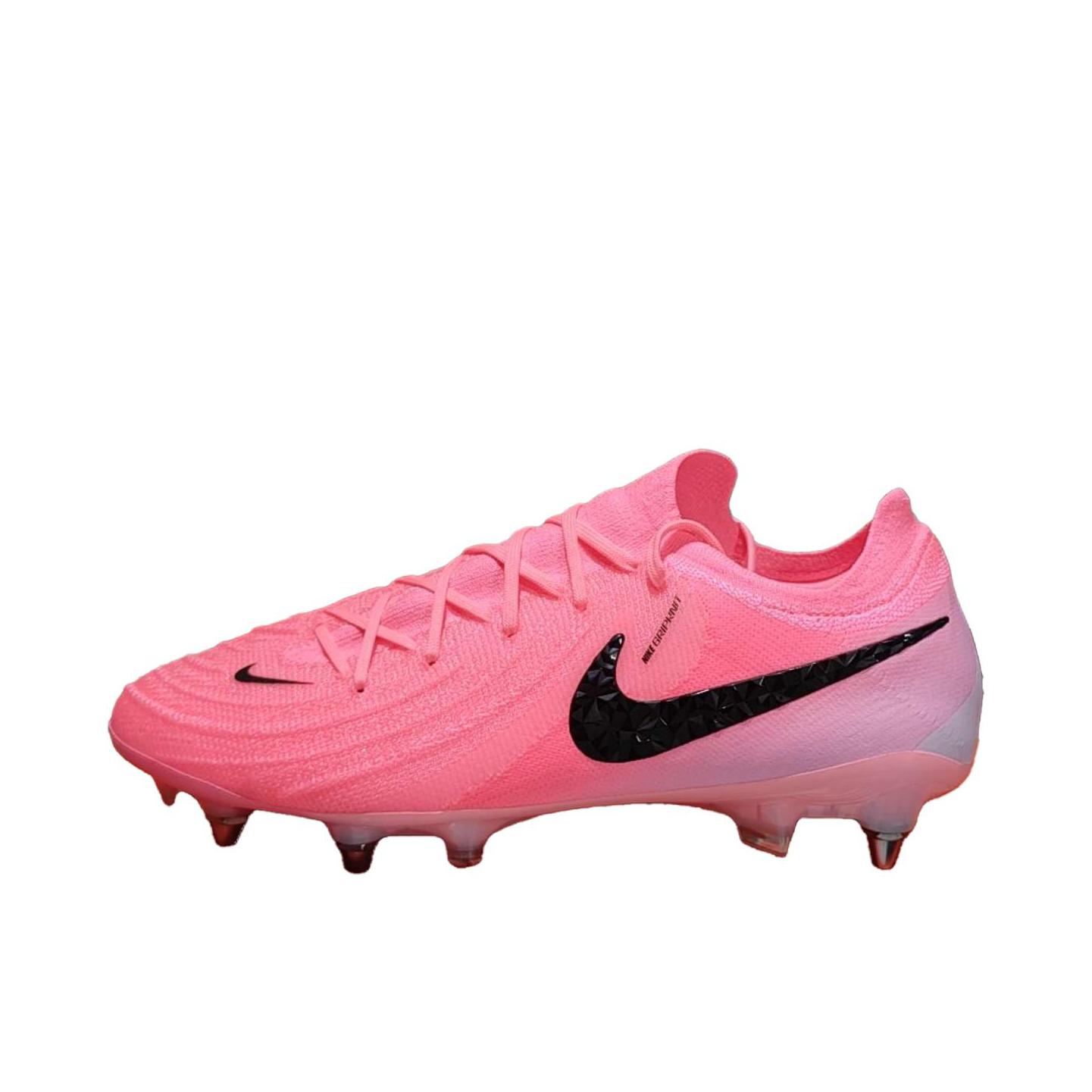 推荐商品：Nike Phantom GX 2 PRO SG 足球鞋 次顶级金属长钉天然草地防滑耐磨 粉色
