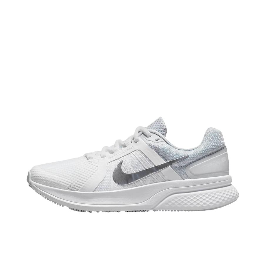 推荐商品：Nike Run Swift 2 跑鞋 减震舒适轻便透气耐磨防滑运动织物合成革回弹支撑 白色/银色