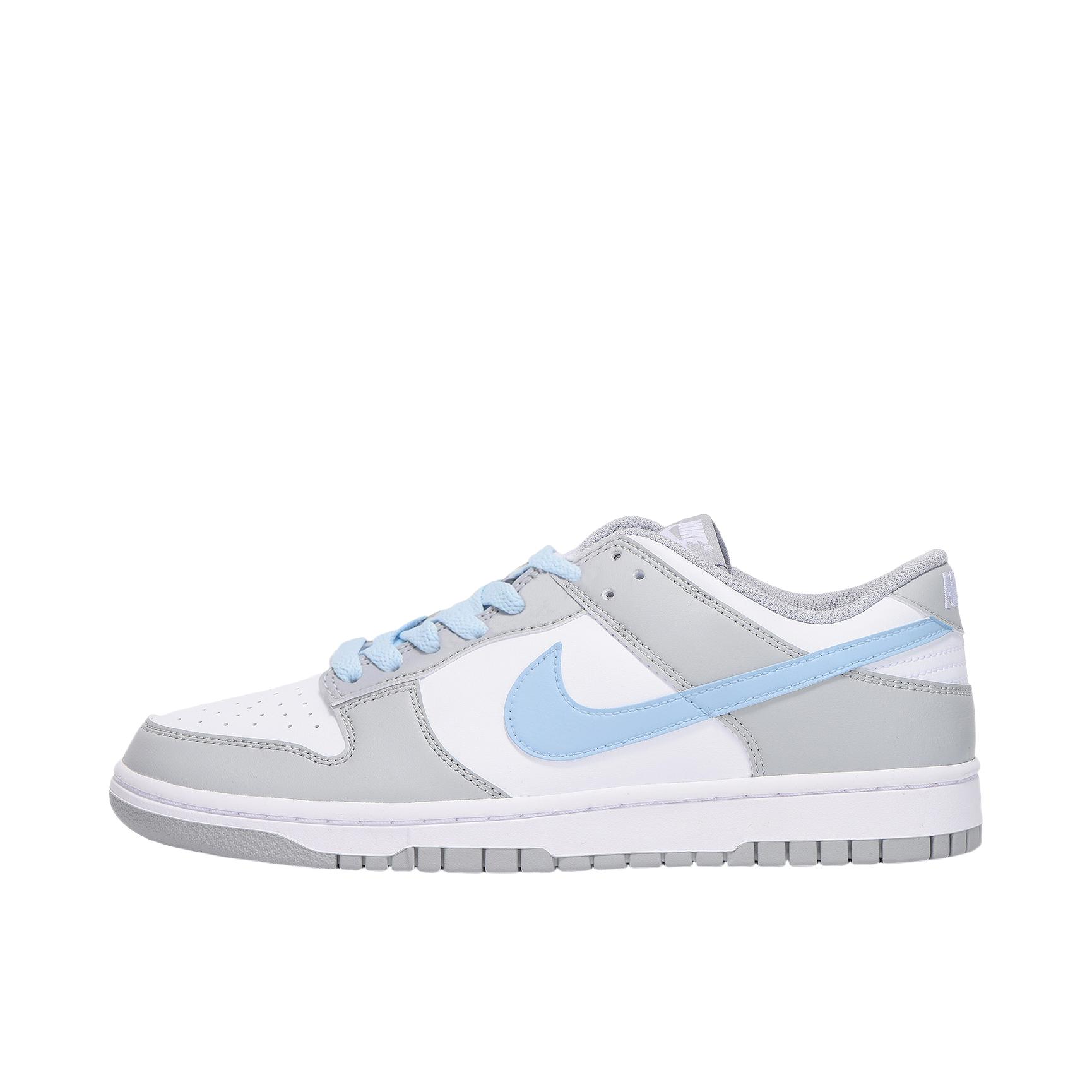 推荐商品：【定制球鞋】 Nike Dunk 板鞋 平跟系带防滑耐磨做旧高街简约百搭潮流复古美式 帆白色/蓝色
