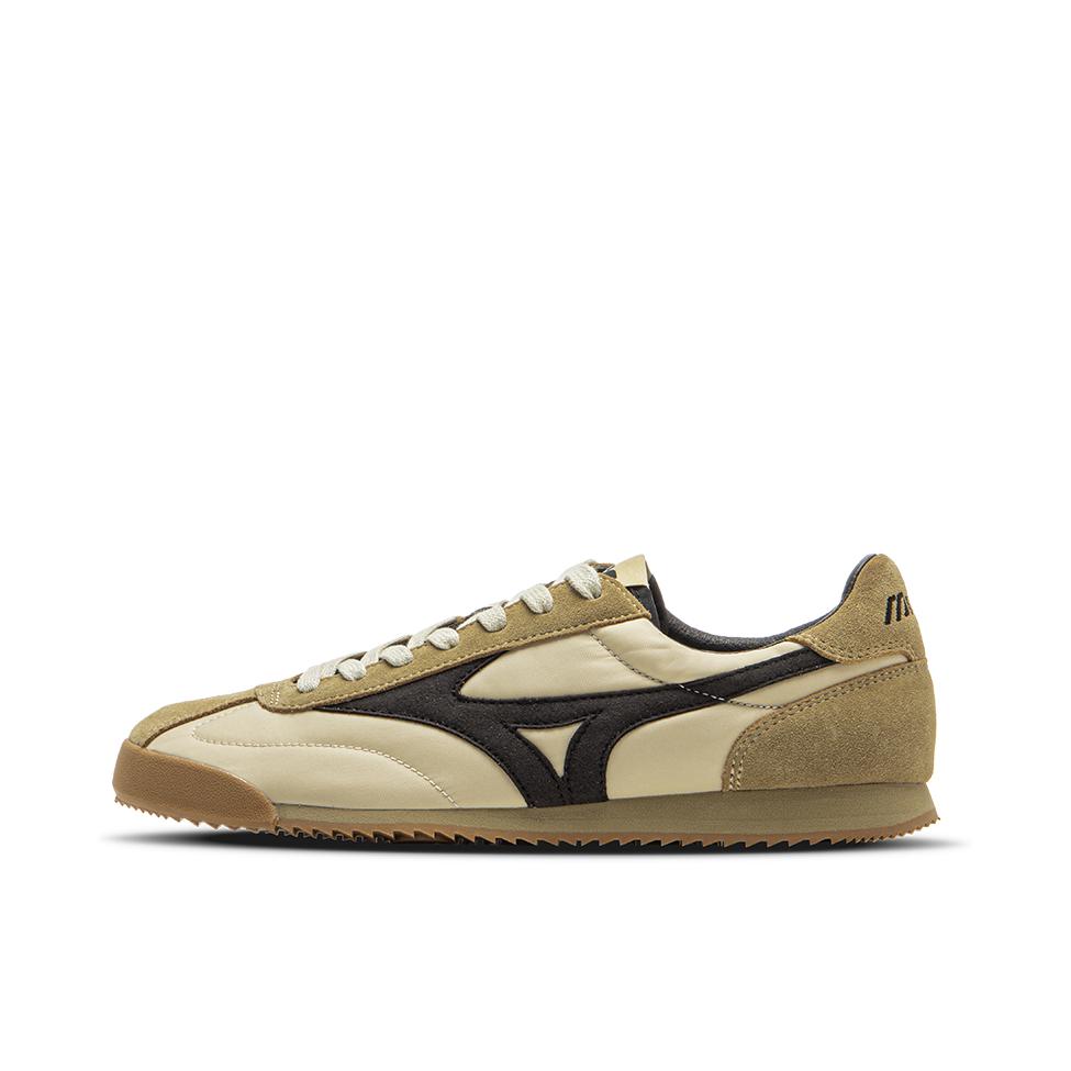 推荐商品：Mizuno/美津浓 LG 60S 减震 防滑耐磨 德训鞋 休闲鞋 杏色/黑色