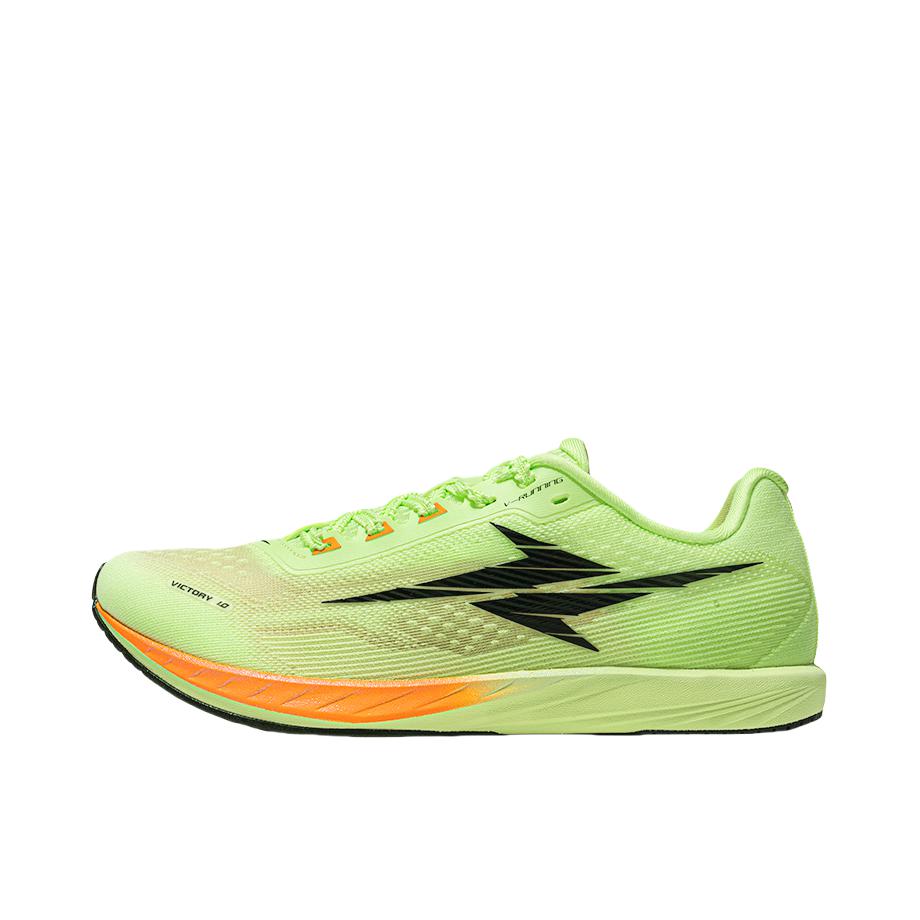 推荐商品：威量 夺魁 跑鞋 低帮无钉体考 疾风萤火