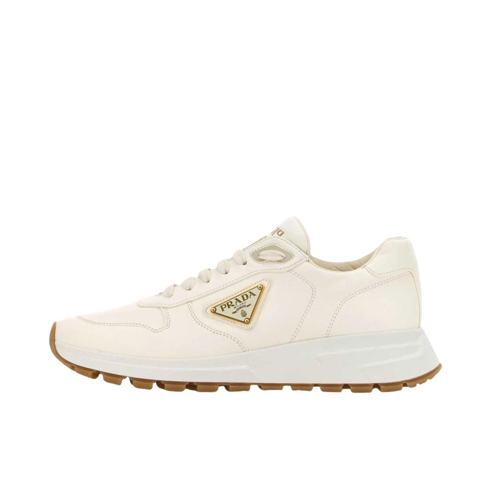 推荐商品：PRADA Prax 01 防滑耐磨 舒适透气 轻质时尚 运动休闲鞋 2EE369_3LF5_F0002_F_G000 米色/白色