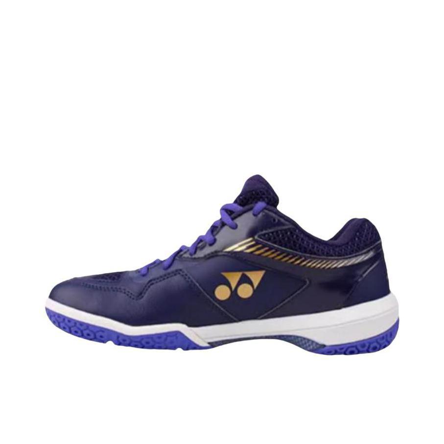 推荐商品：YONEX/尤尼克斯 Power Cushion 65Z2 羽毛球鞋 防滑低帮厚底抗扭防水支撑 紫色