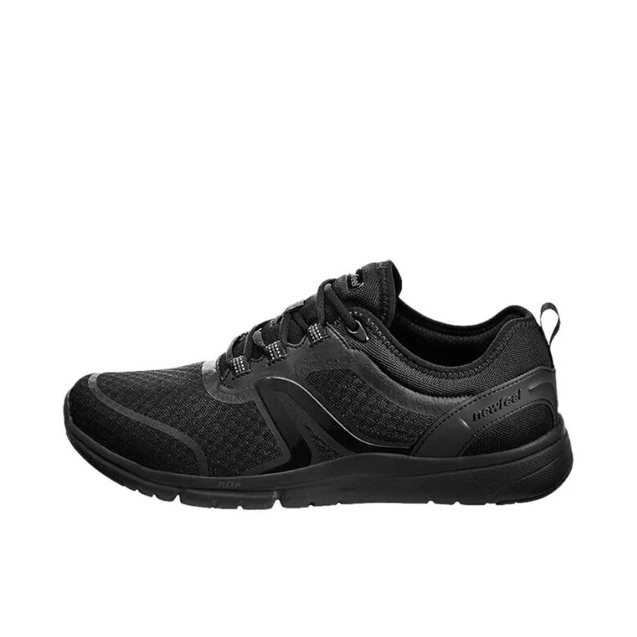 推荐商品：Decathlon/迪卡侬 Soft 540 网面透气 休闲轻便 跑鞋 黑色