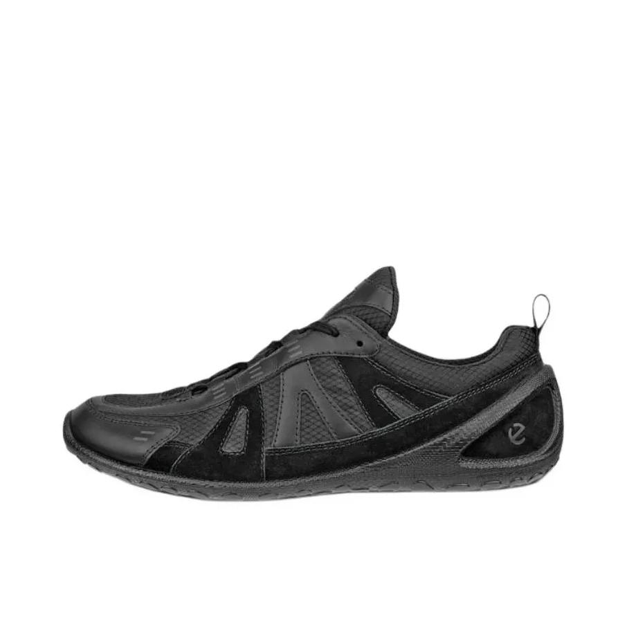推荐商品：ECCO/爱步 BIOM LITE 百搭 低帮 圆头 薄底 户外鞋 黑色