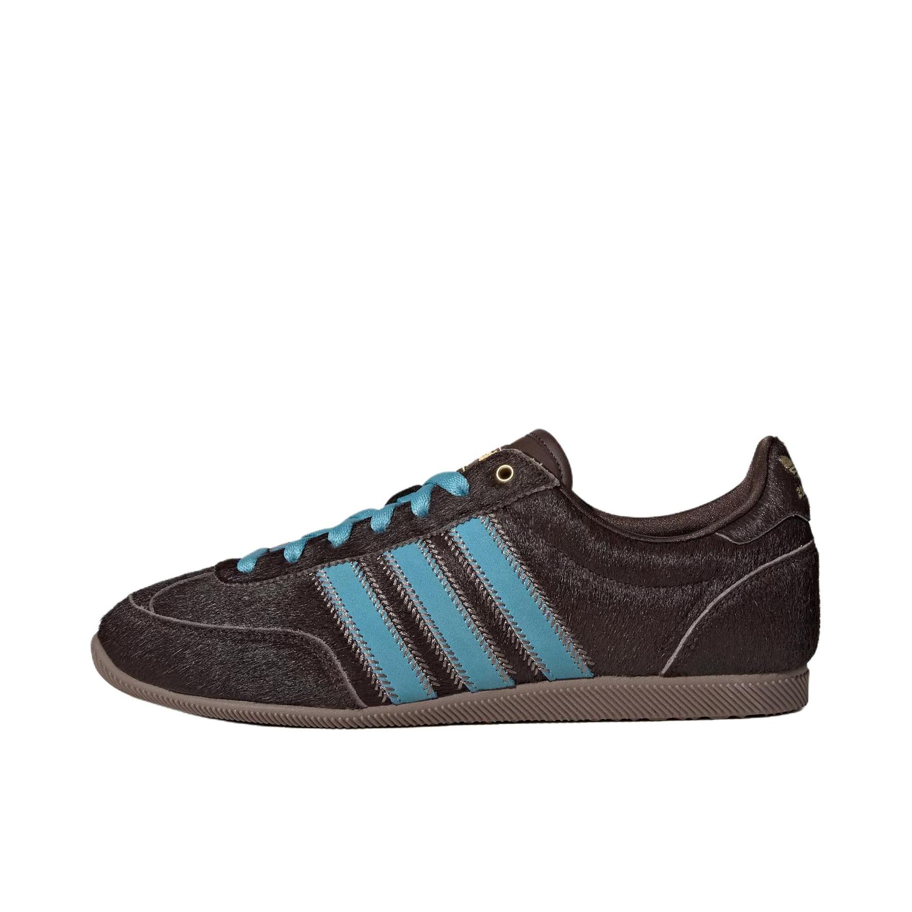 推荐商品：adidas Originals Japan 防滑耐磨 舒适轻便 复古百搭 潮流 T头鞋 薄底鞋 运动休闲鞋 深棕色