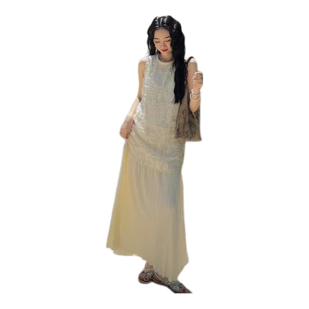 推荐商品：三吉黑花 圆领A型无袖连衣裙 女装 SJ24088 汉玉白