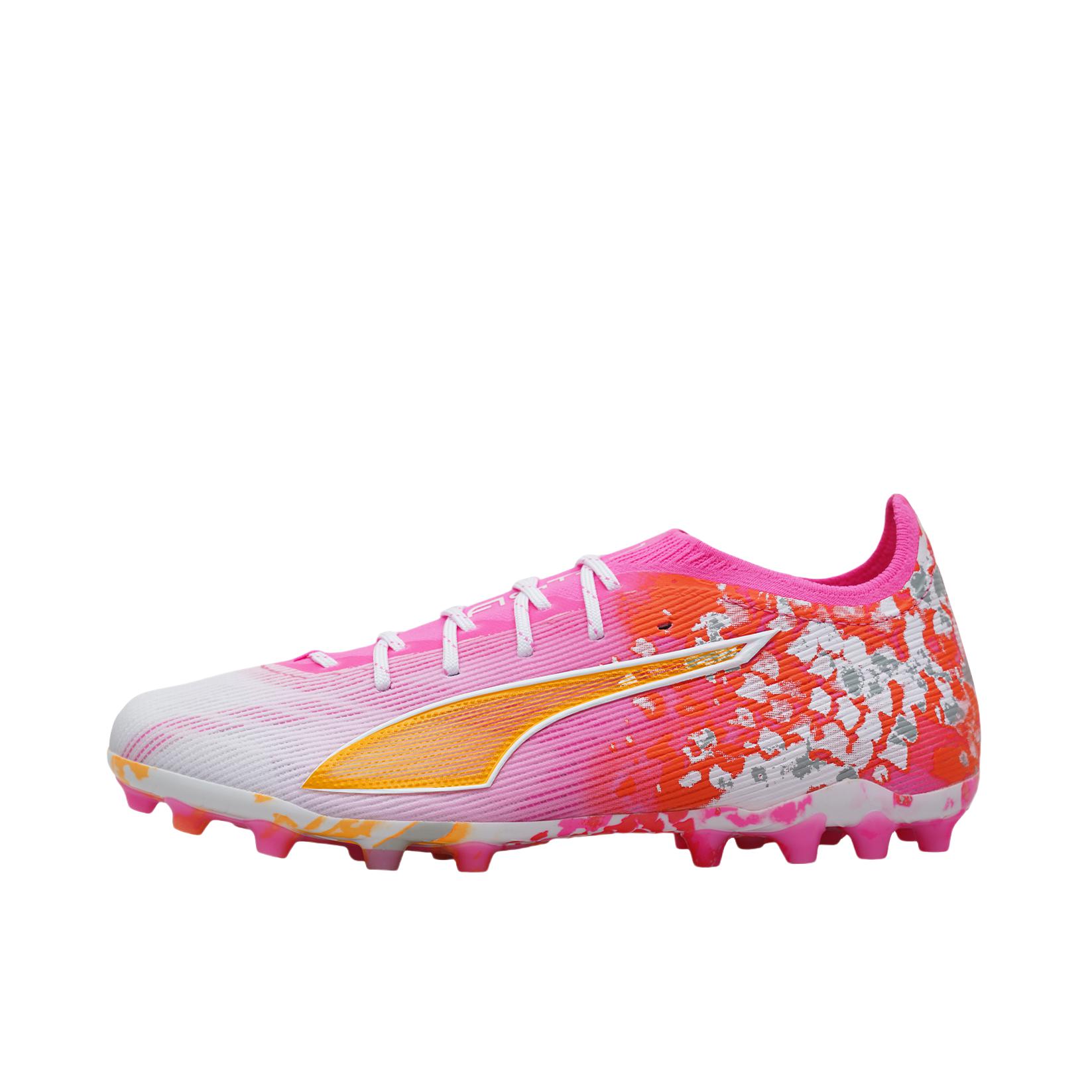 推荐商品：Puma/彪马 Ultra 6 Ultimate FG 足球鞋 胶质长钉柔软耐磨包裹性 白色/粉色/红色