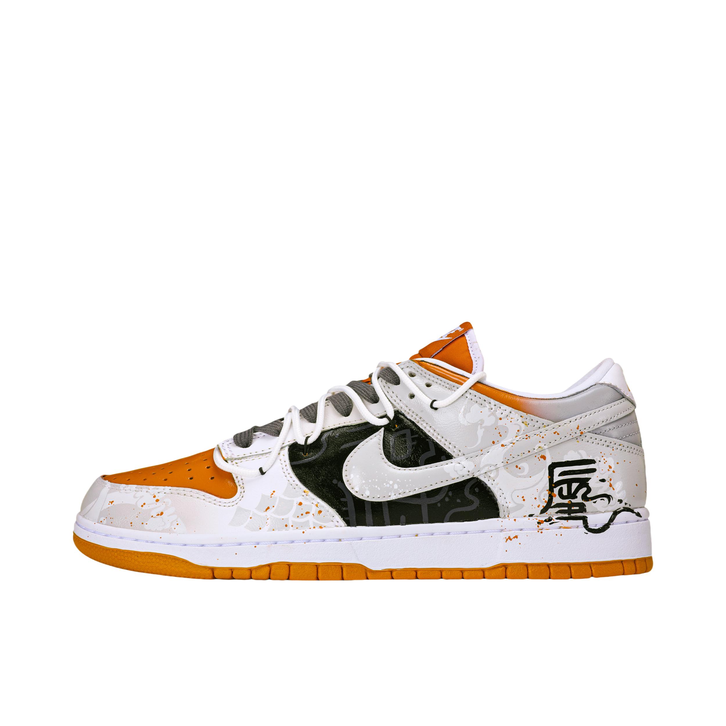 推荐商品：【定制球鞋】 Nike Dunk 板鞋 平跟系带防滑耐磨做旧高街简约百搭潮流复古美式 蜃楼