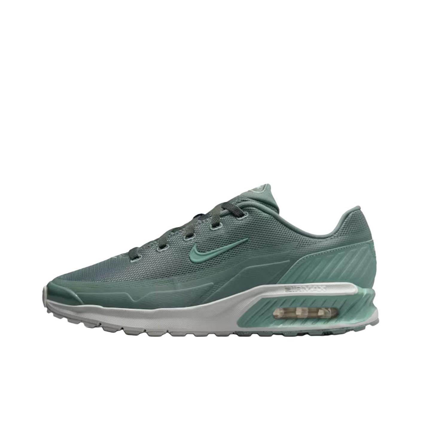 推荐商品：Nike Air Max Bia 跑鞋 简约低帮运动风系带回弹贴合 绿色