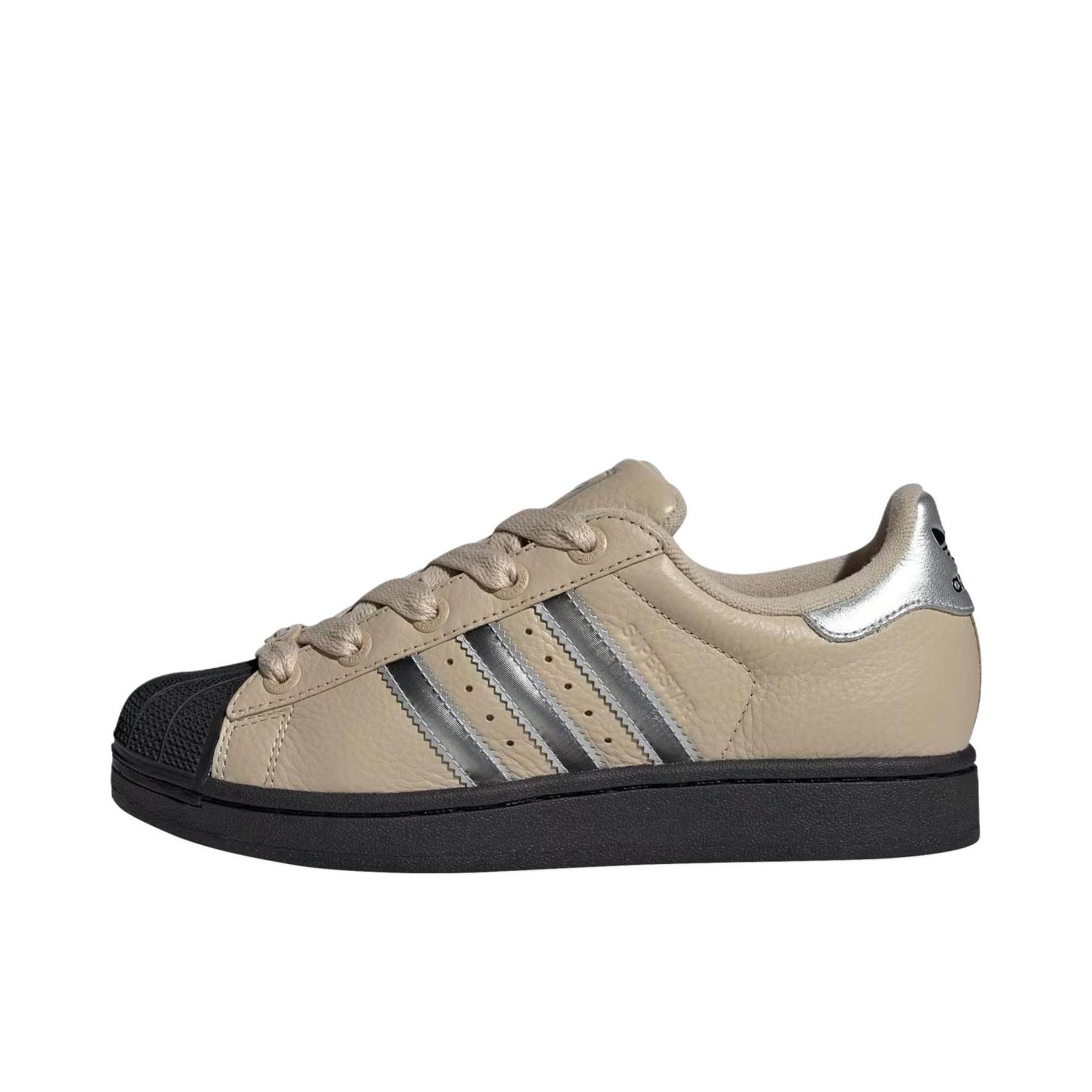 推荐商品：adidas Originals Superstar 2 板鞋 复古防滑耐磨贝壳头贴合圆头支撑 石卡其棕/金属银色/核心黑色