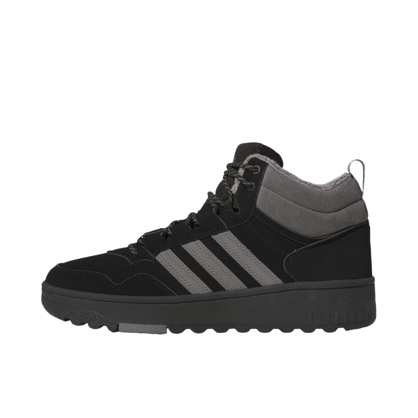推荐商品：adidas Hoops 4.0 板鞋 复古百搭防滑耐磨舒适透气轻便贴合篮球风耐穿支撑 黑色/灰色