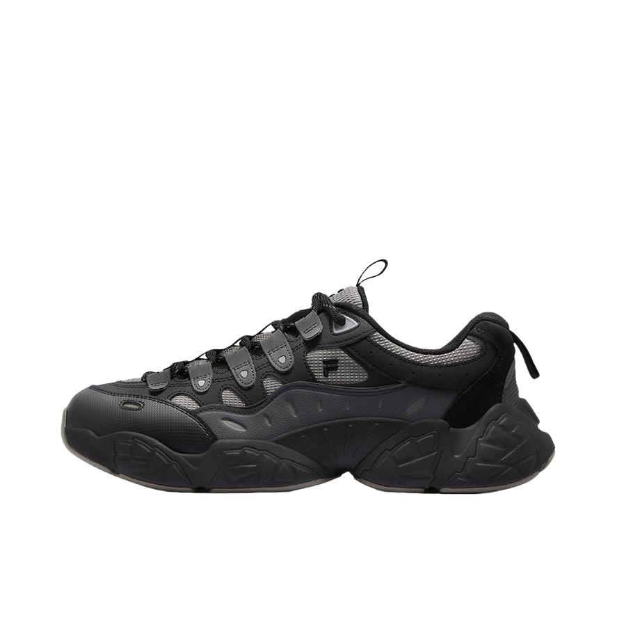 推荐商品：FILA/斐乐 PINECONE 运动休闲鞋 加绒贴合系带低帮时尚 黑色/绒镍灰