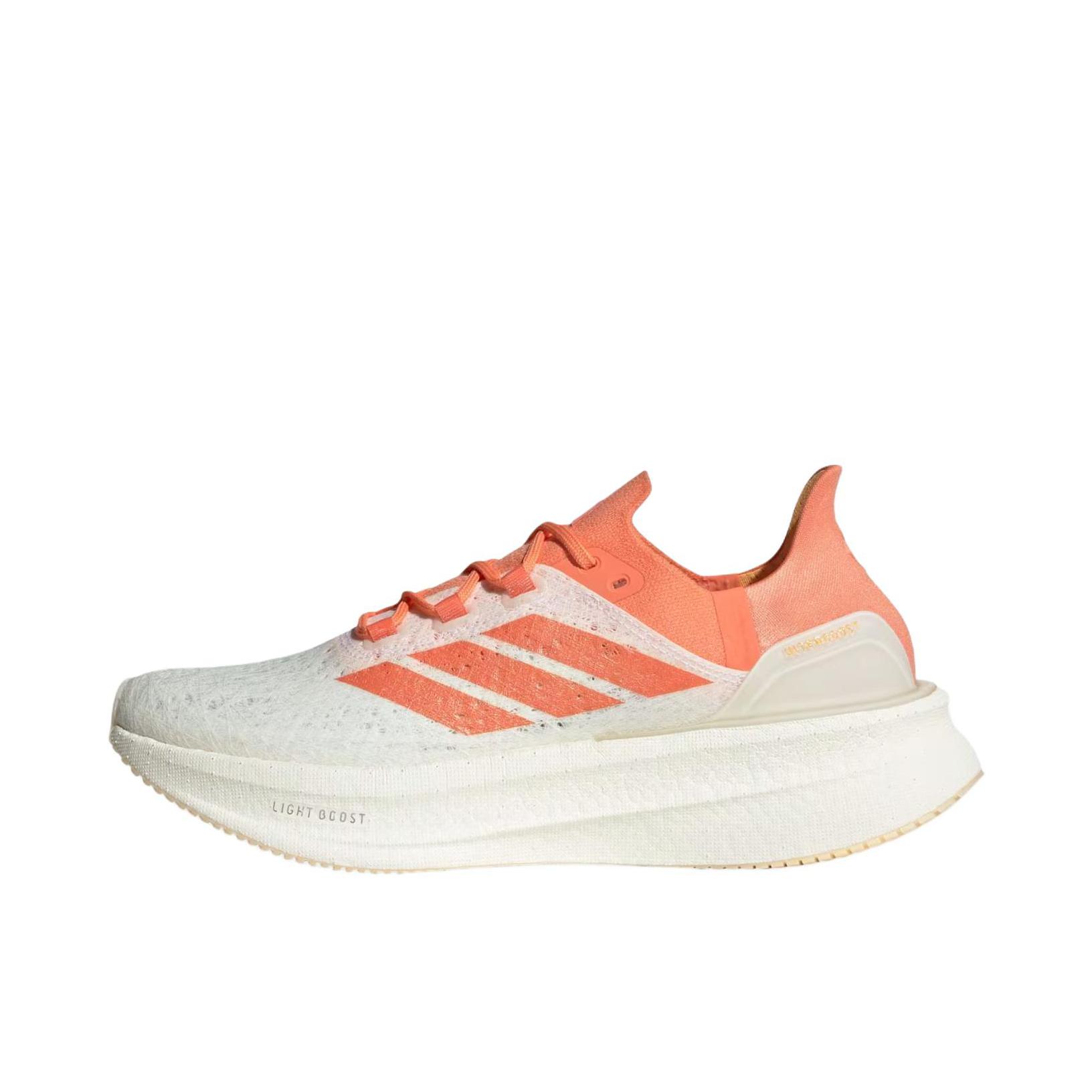 推荐商品：adidas Ultraboost 5.0 跑鞋 轻便减震回弹支撑贴合随心畅跑短跑 白色/橙色