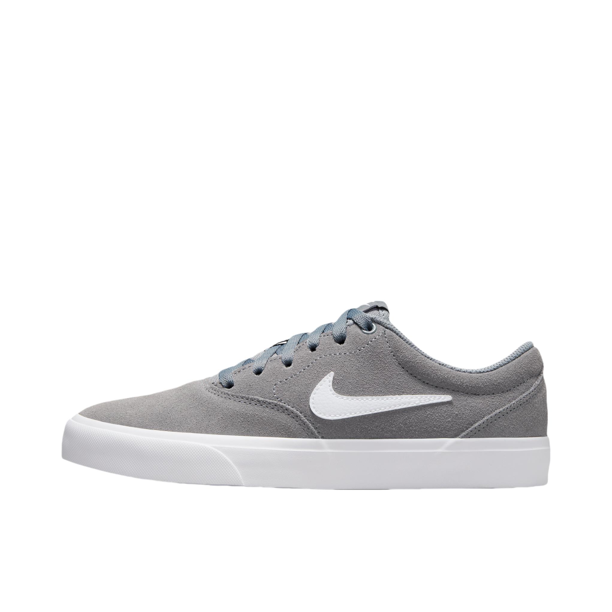 推荐商品：Nike SB Chron 复古休闲 包裹性 舒适百搭 轻便透气 时尚 防滑耐磨 板鞋 冷灰色/白色/黑色