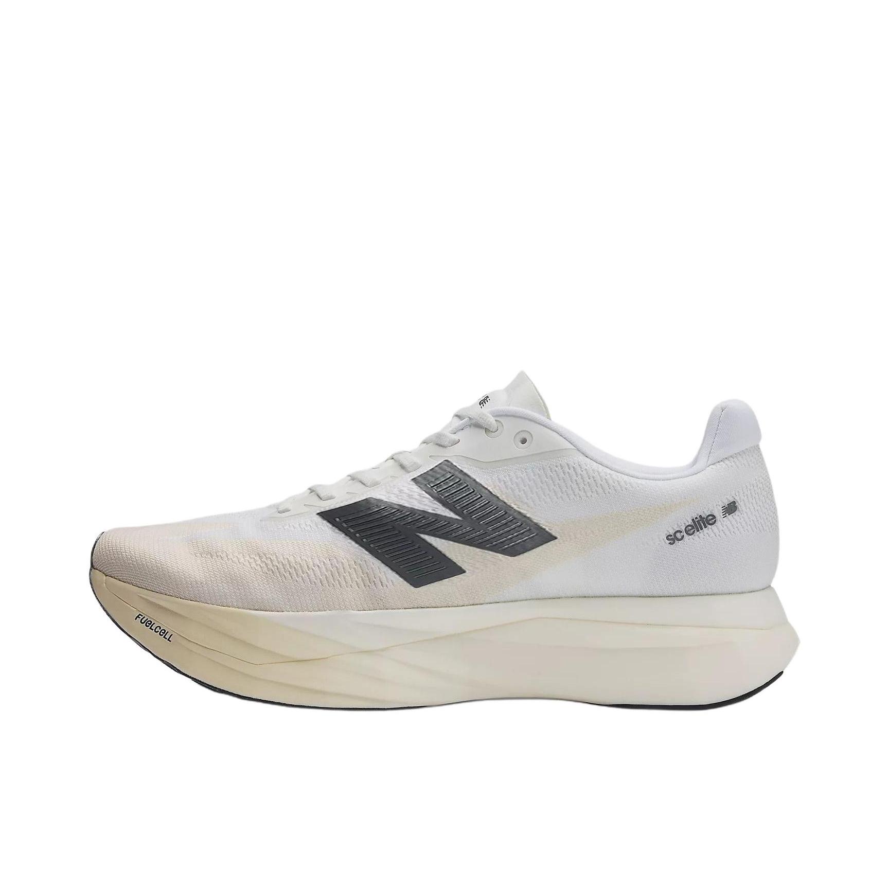 推荐商品：New Balance FuelCell SuperComp Elite V5 跑鞋 百搭透气休闲圆头碳板回弹竞速马拉松减震贴合耐用 B宽/白色