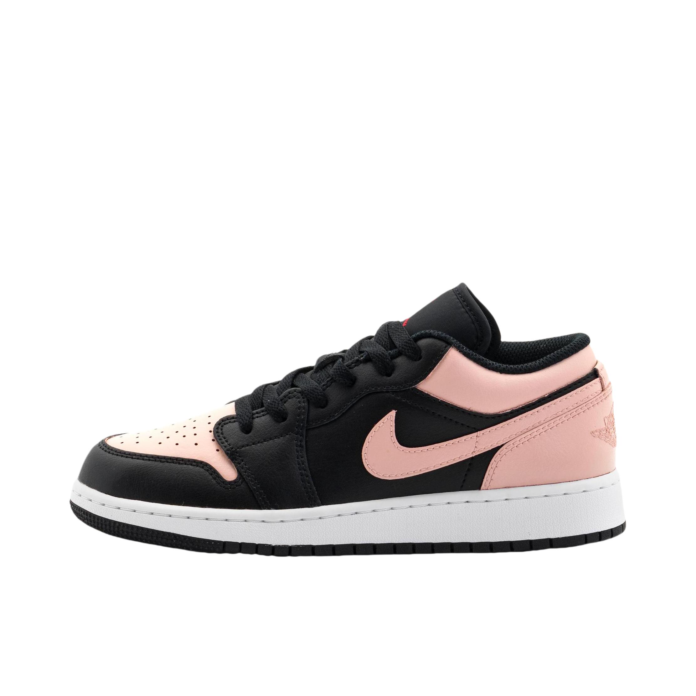 推荐商品：【定制球鞋】Air Jordan 1 减震 耐磨 透气 平跟 复古 潮流 简约 包裹性 防滑 轻便 支撑 增高 板鞋 黑桃慕斯
