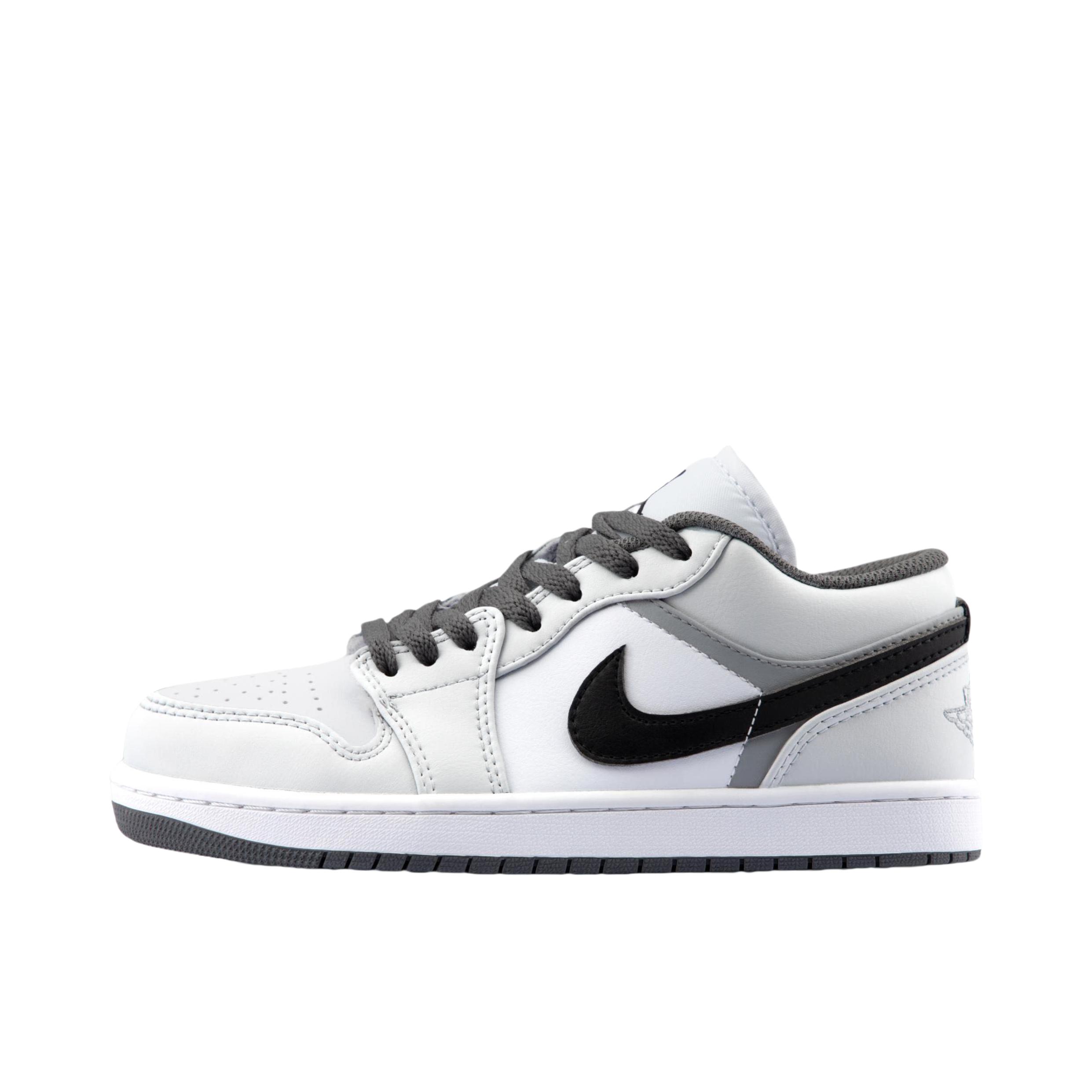 推荐商品：【定制球鞋】Air Jordan 1 减震 耐磨 透气 平跟 复古 潮流 简约 包裹性 防滑 轻便 支撑 增高 板鞋 银霜影