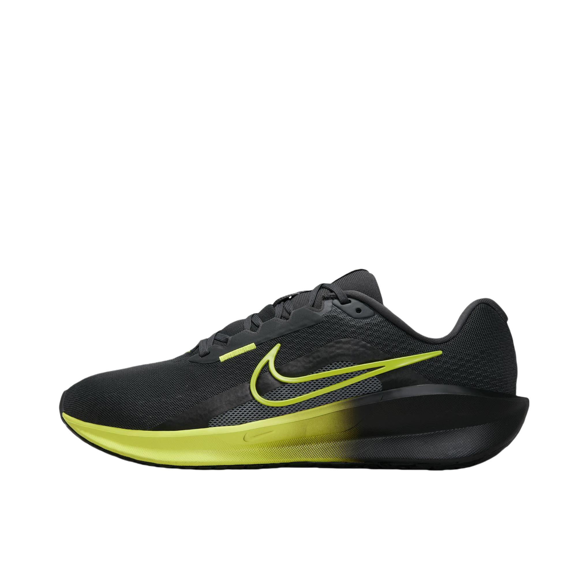 推荐商品：Nike Downshifter 13 跑鞋 减震透气支撑织物短跑轻便训练 黑色