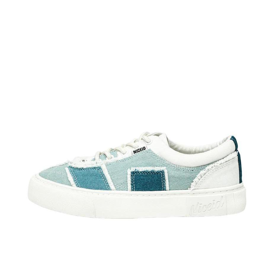 推荐商品：NICEID 帆布鞋 休闲百搭防滑耐磨 白色/蓝色