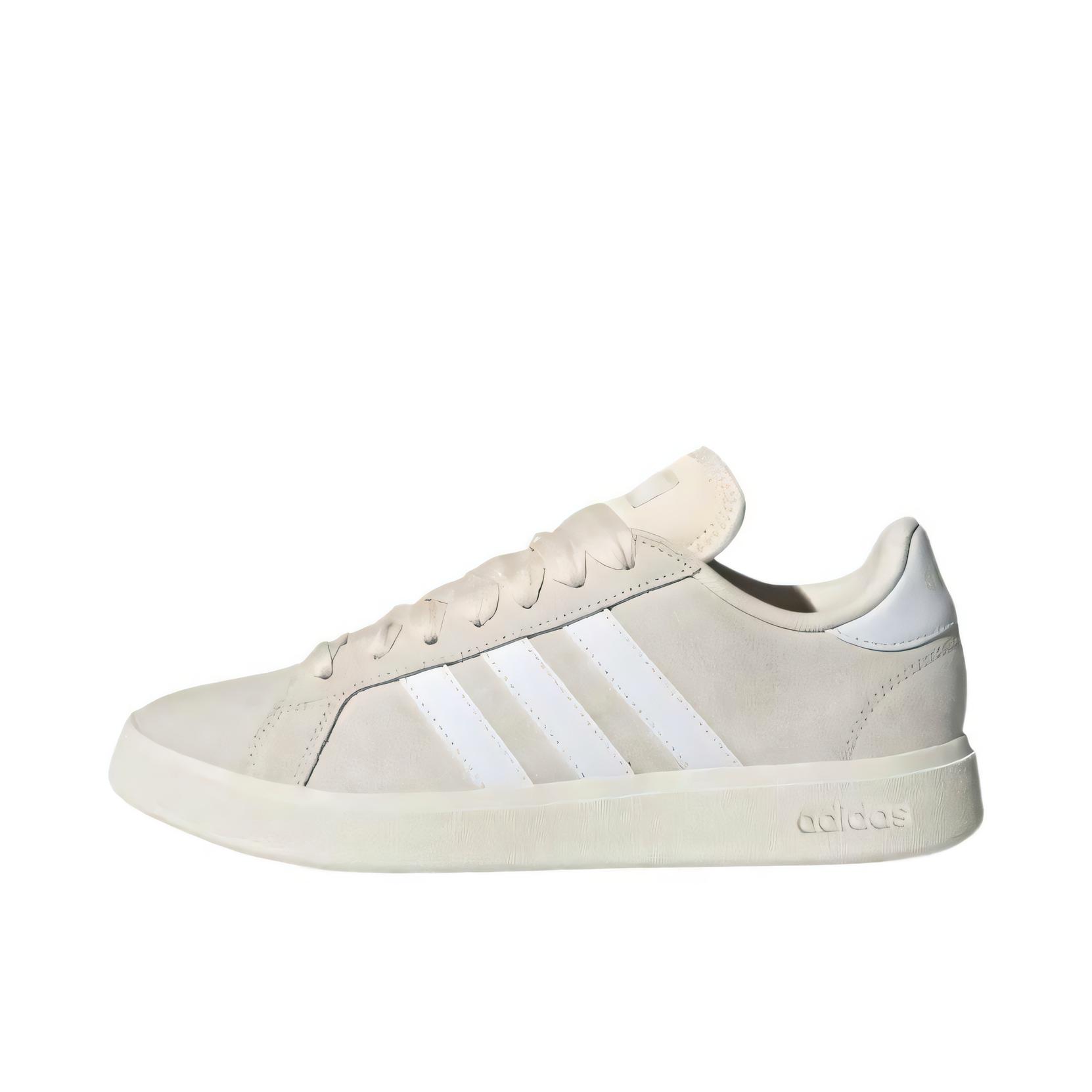 推荐商品：adidas Grand Court Base 00s 面包鞋 板鞋 T头防滑耐磨轻运动合成革薄底贴合 神奇白/云朵白/灰白色