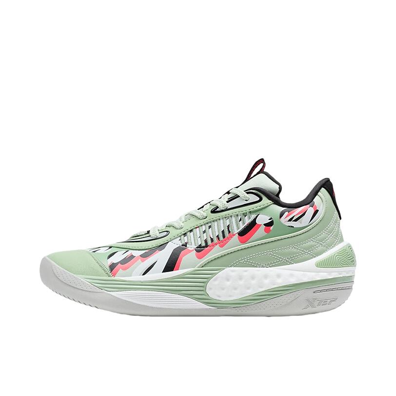 推荐商品：特步 御风5.0 EssentailACE 篮球鞋 支撑抗扭稳定回弹低帮 凝脂绿/山岚绿/幻影灰