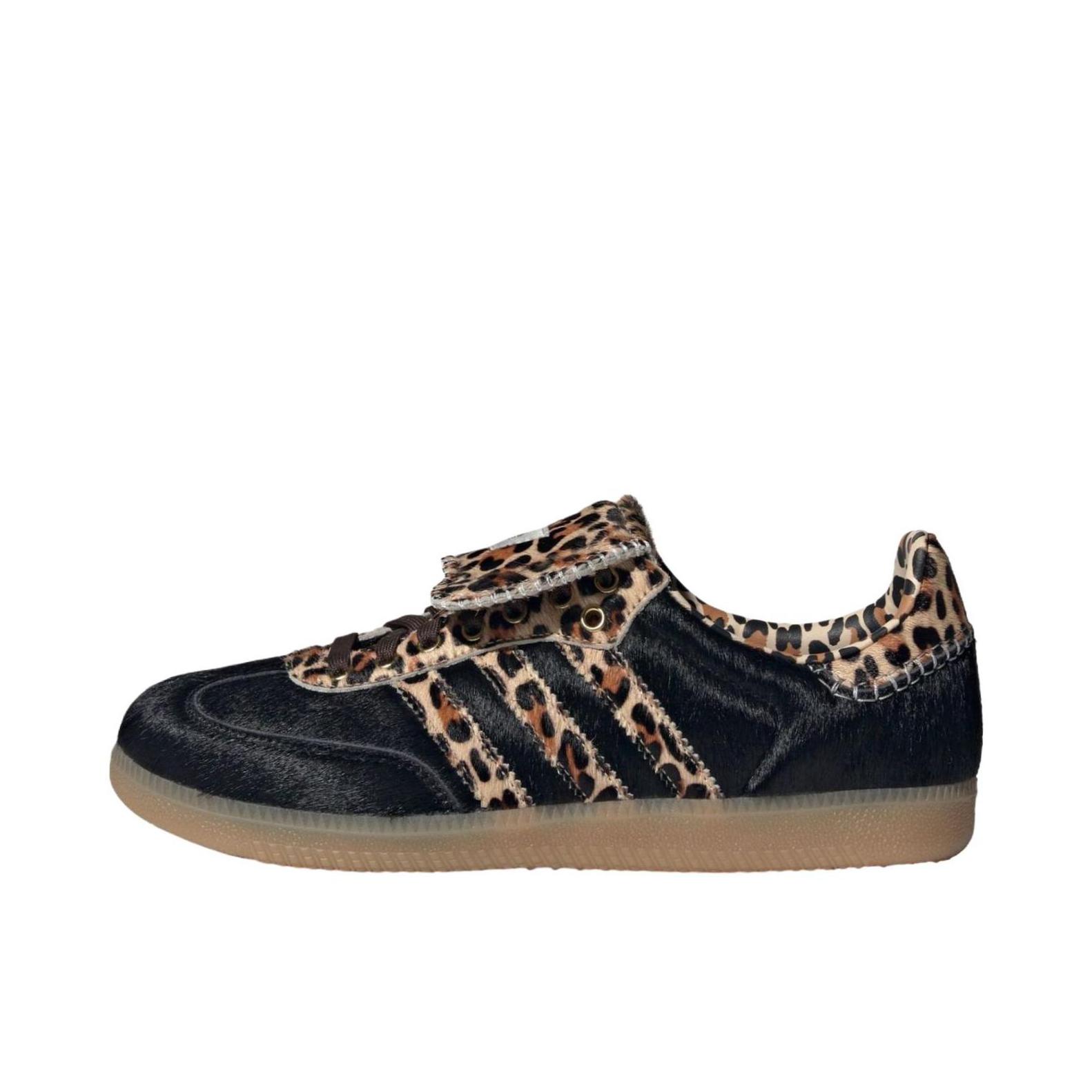 推荐商品：adidas Originals Samba LT T头鞋 德训鞋 板鞋 防滑耐磨薄底透气复古贴合圆头 墨黑色/棕色