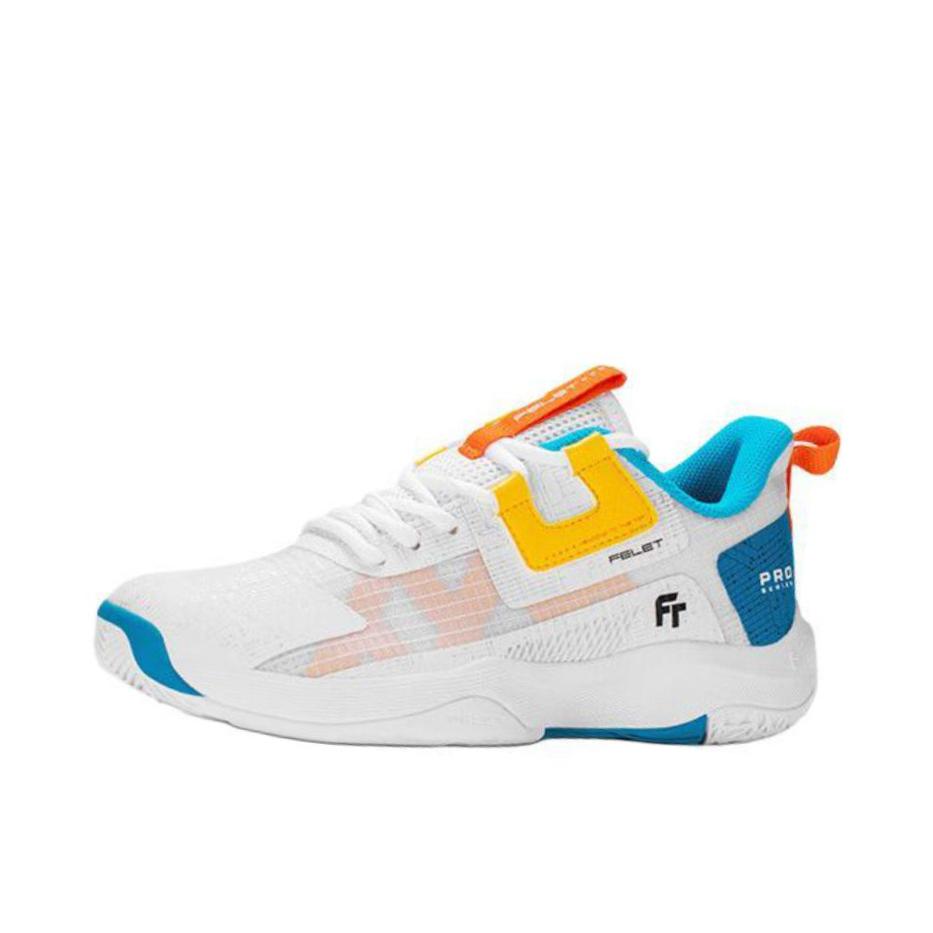 推荐商品：FT FELET FLASH PRO 羽毛球鞋 减震耐磨低帮 白色/蓝色