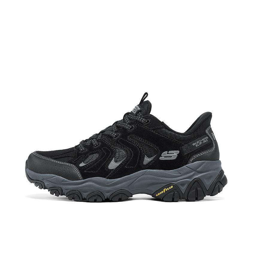 推荐商品：Skechers/斯凯奇  Slip ins  OUTDOOR MENS 缓震透气 防滑耐磨 圆头 抓地 一脚蹬  工装鞋 徒步鞋 户外鞋 黑色/炭灰色