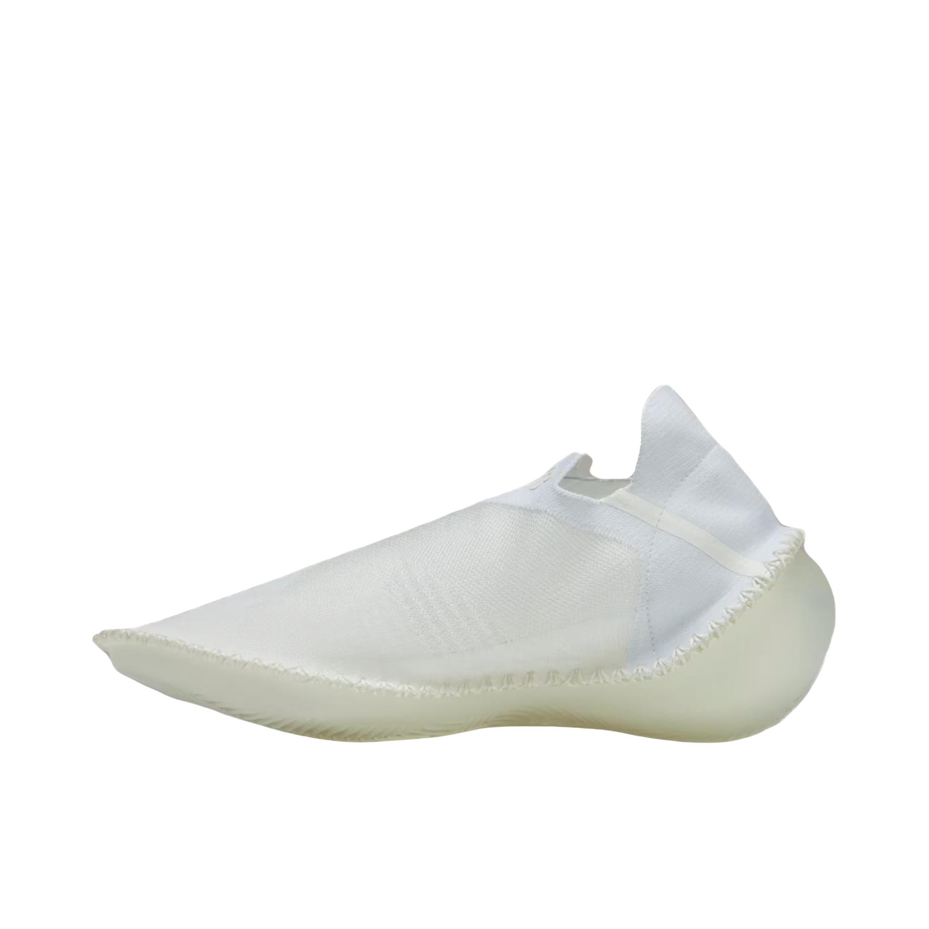 推荐商品：Y-3 Itogo 运动休闲鞋 防滑耐磨圆头极简主义套脚织物聚酯纤维 奶白色