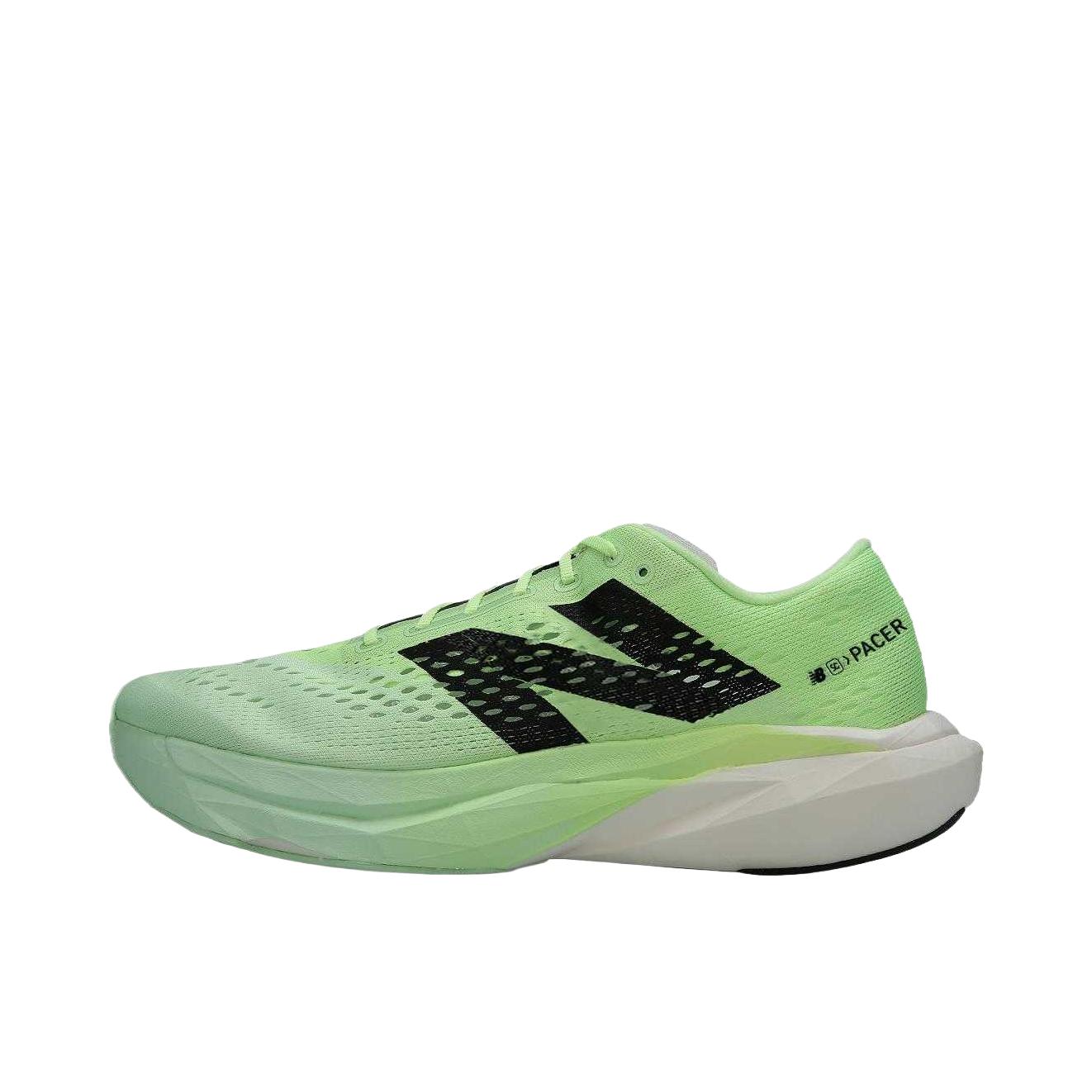 推荐商品：New Balance FuelCell SC Pacer v2 跑鞋 减震竞速系带 D宽/女款/绿色