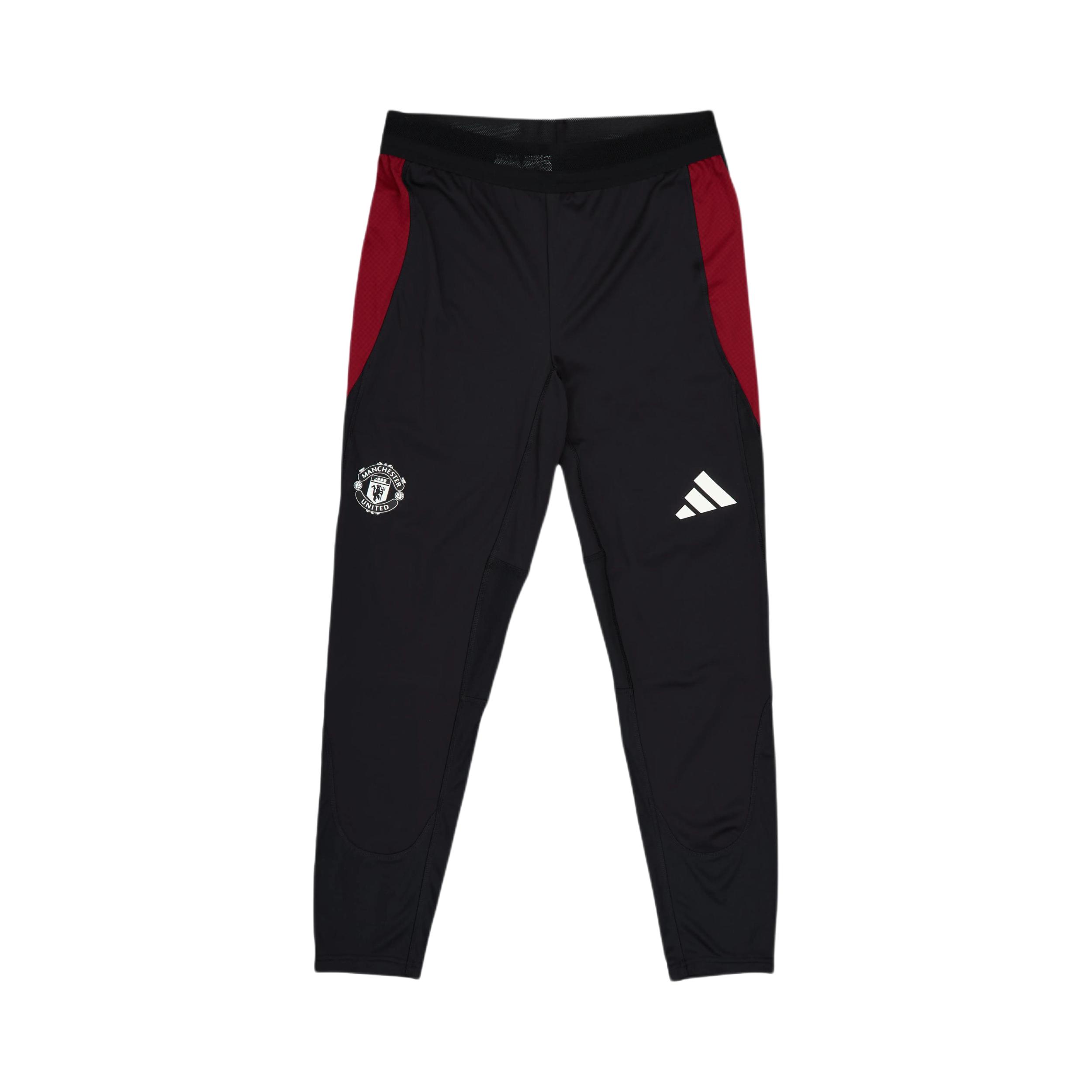 推荐商品：Adidas/阿迪达斯 亲肤柔软透气足球裤 JE3742 黑
