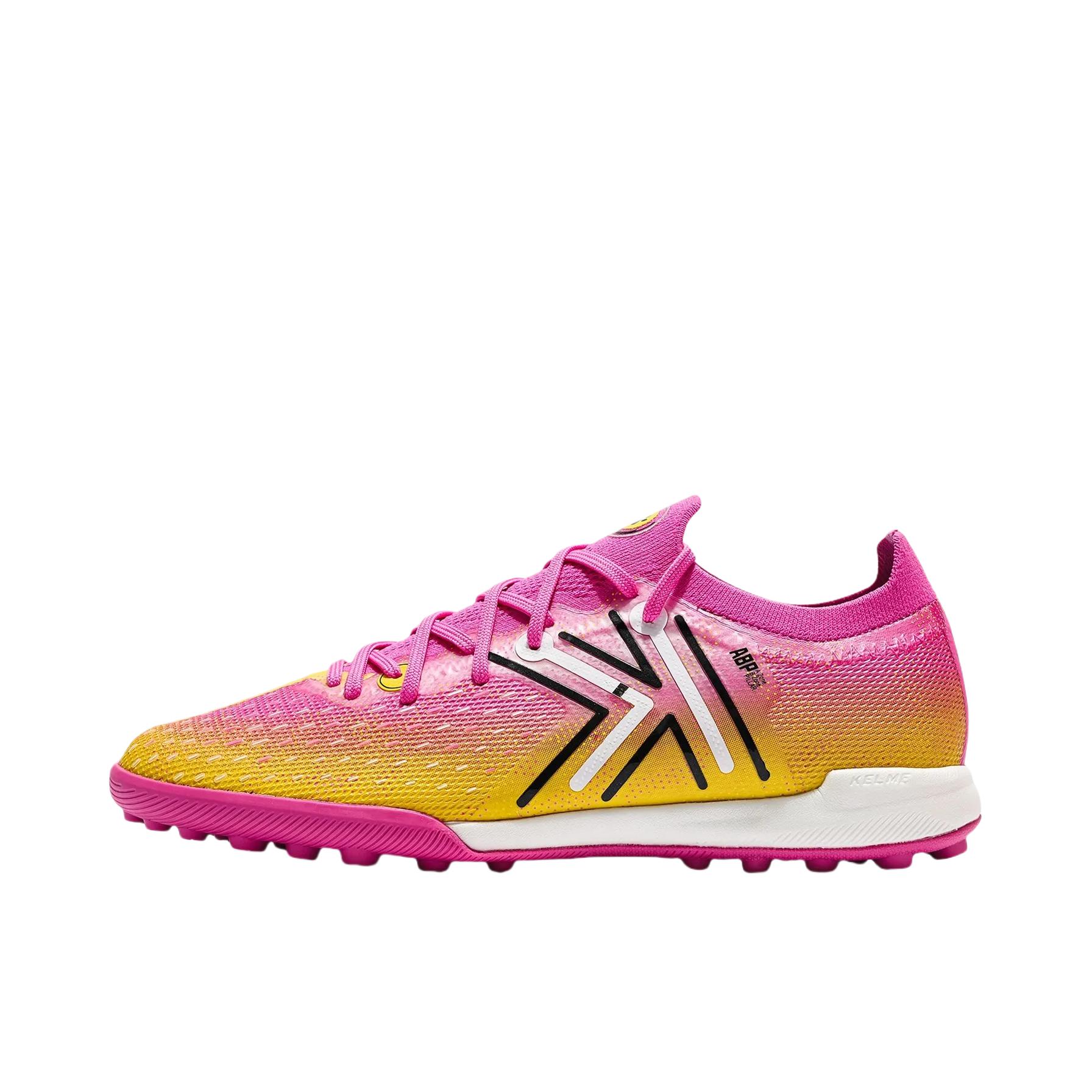 推荐商品：KELME/卡尔美 疾电5.0 TF 足球鞋 顶级碎钉 玫红色/黄色