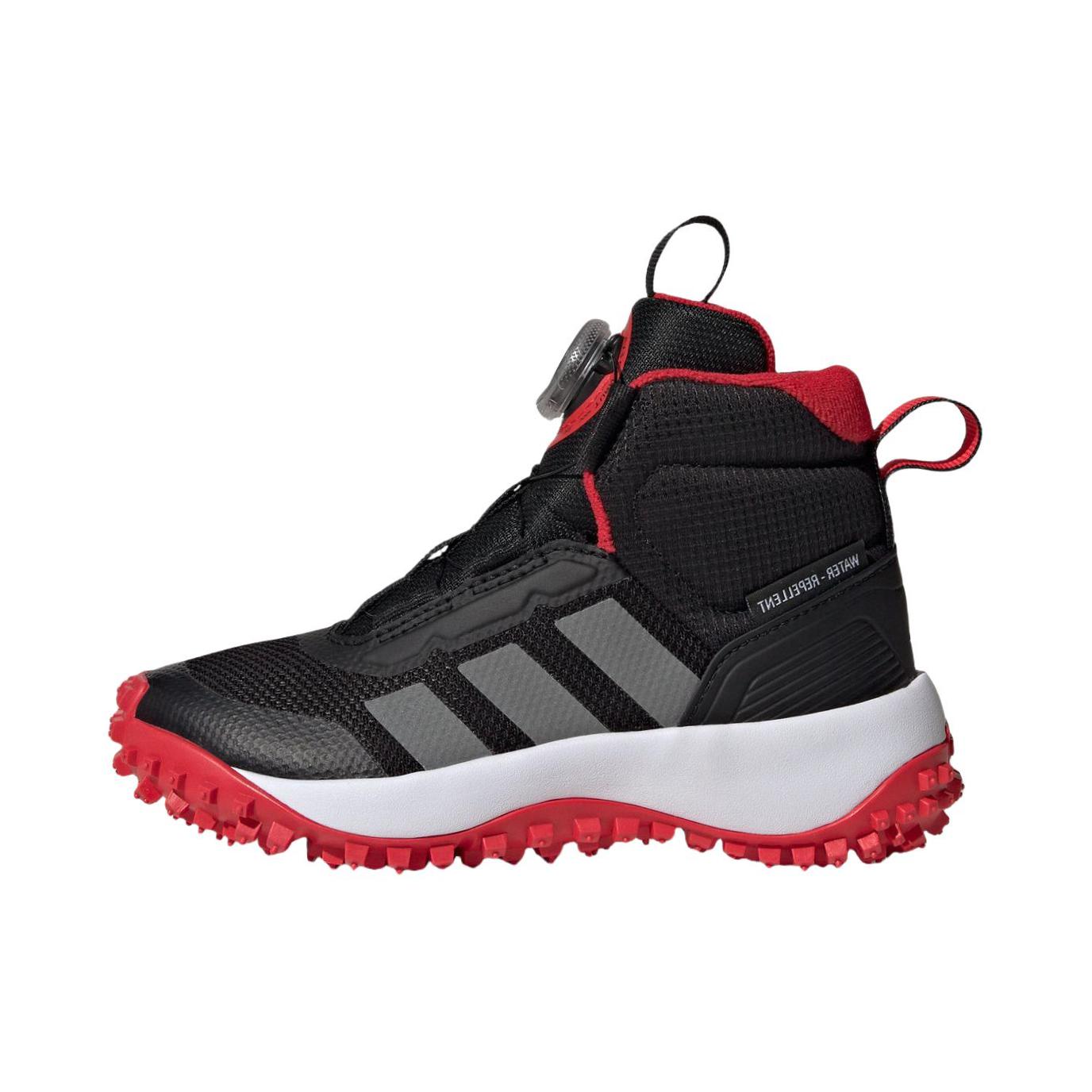 推荐商品：adidas FortaTrail BOA 运动休闲鞋 旋转按钮低帮  大童/黑色/亮金属铁灰/纯宝石红