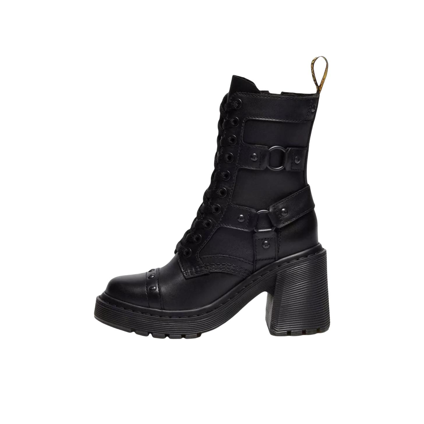 推荐商品：Dr. Martens Chesney Harness 马丁靴 皮革气质短筒粗跟 黑色