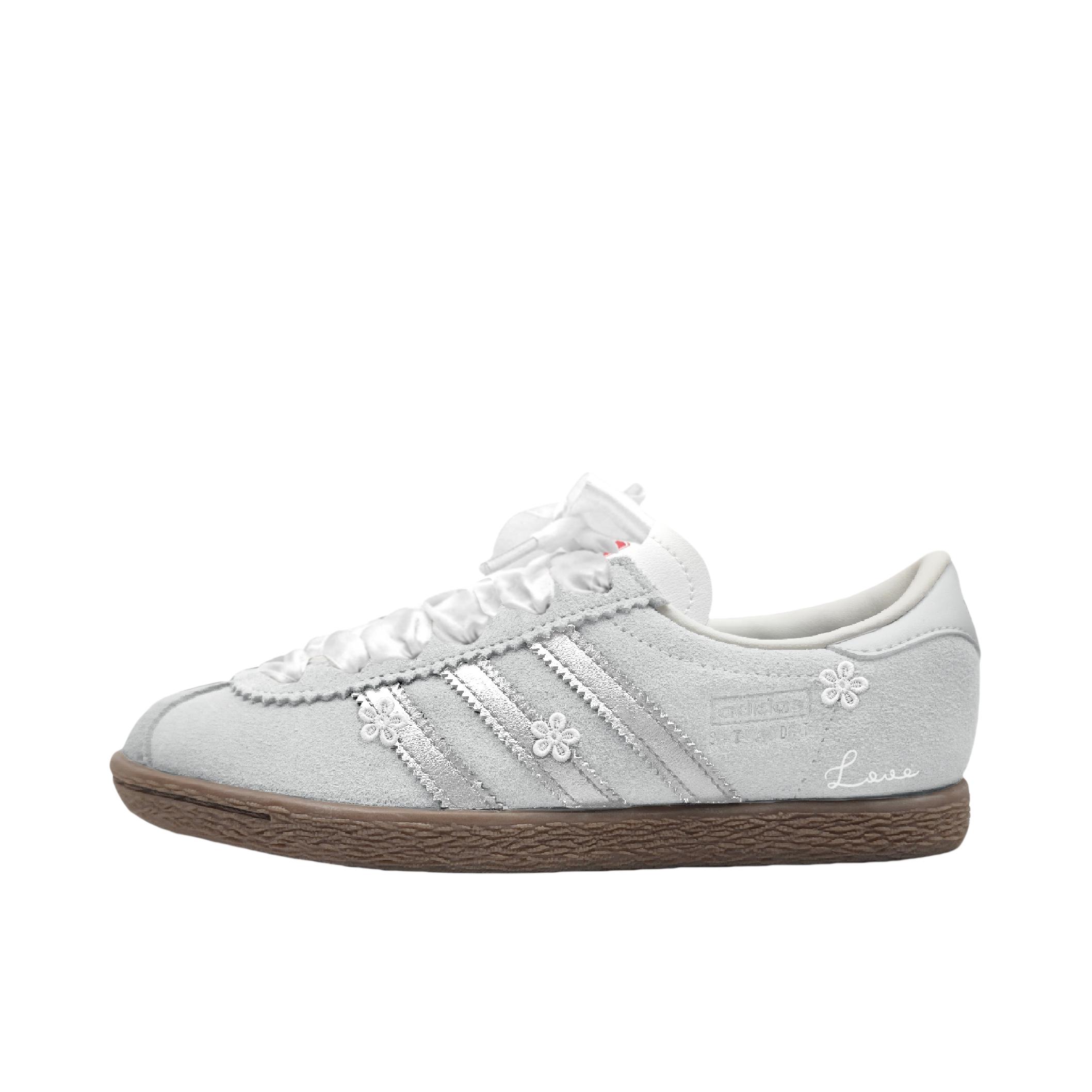 推荐商品：【定制球鞋】 adidas Originals Stadt 板鞋 复古低帮圆头平跟 白茶花开