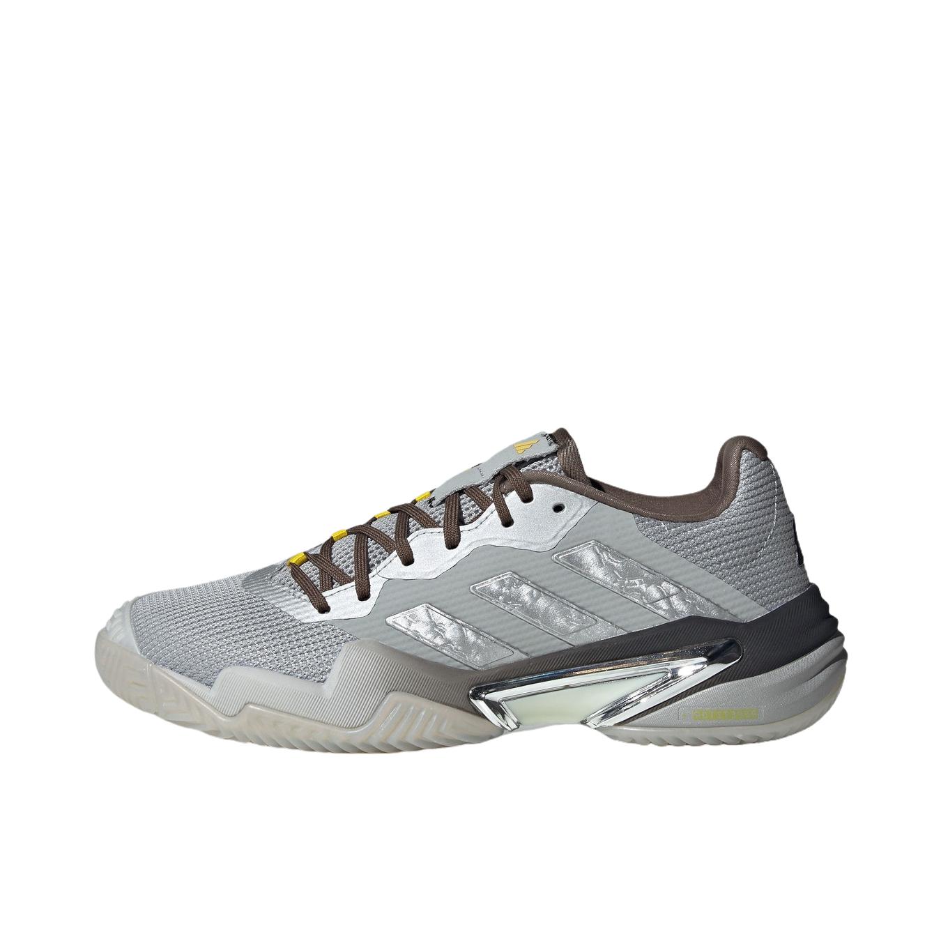 推荐商品：adidas Barricade 13 舒适透气 减震耐磨 贴合 支撑 网球鞋 Brain Dead联名/水泥灰/浅灰色
