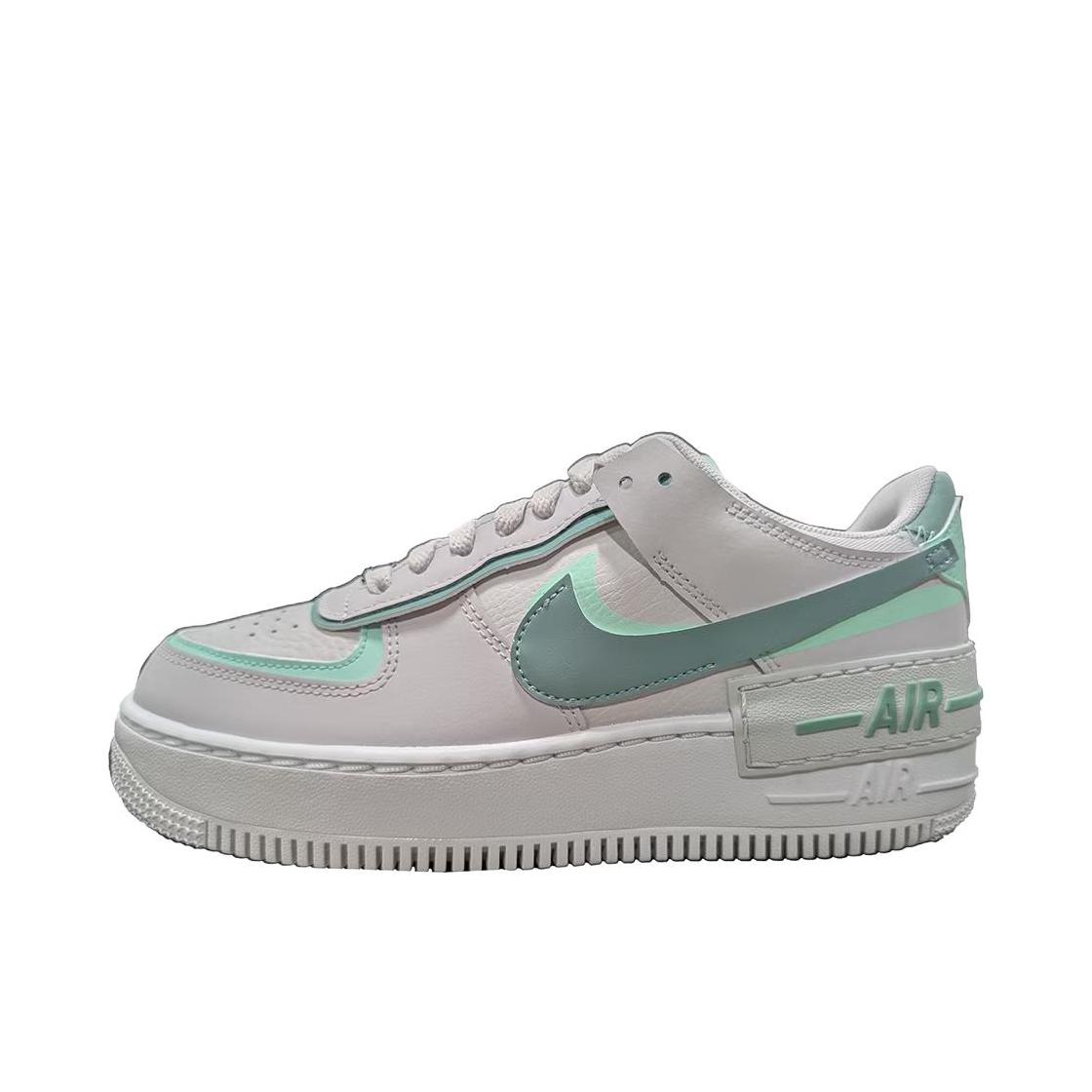 推荐商品：Nike Air Force 1 空军一号 板鞋 轻便舒适百搭耐磨防滑复古 女款/灰色/绿色