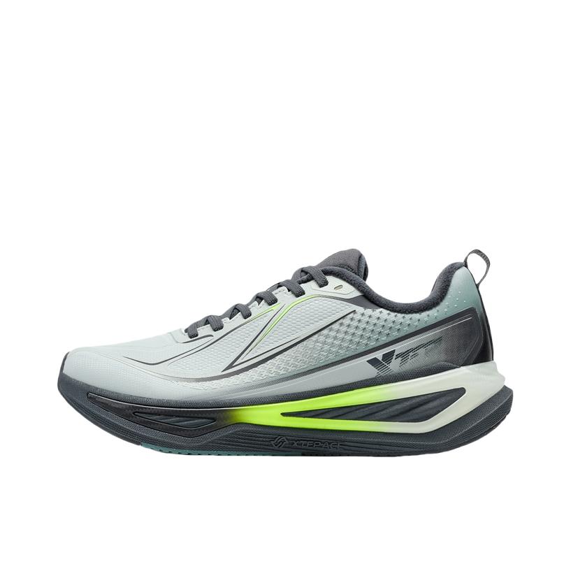 推荐商品：特步 星耀3.0 跑鞋 透气回弹橡胶软底防风稳定支撑 加绒/海青灰/黑色/艾树绿