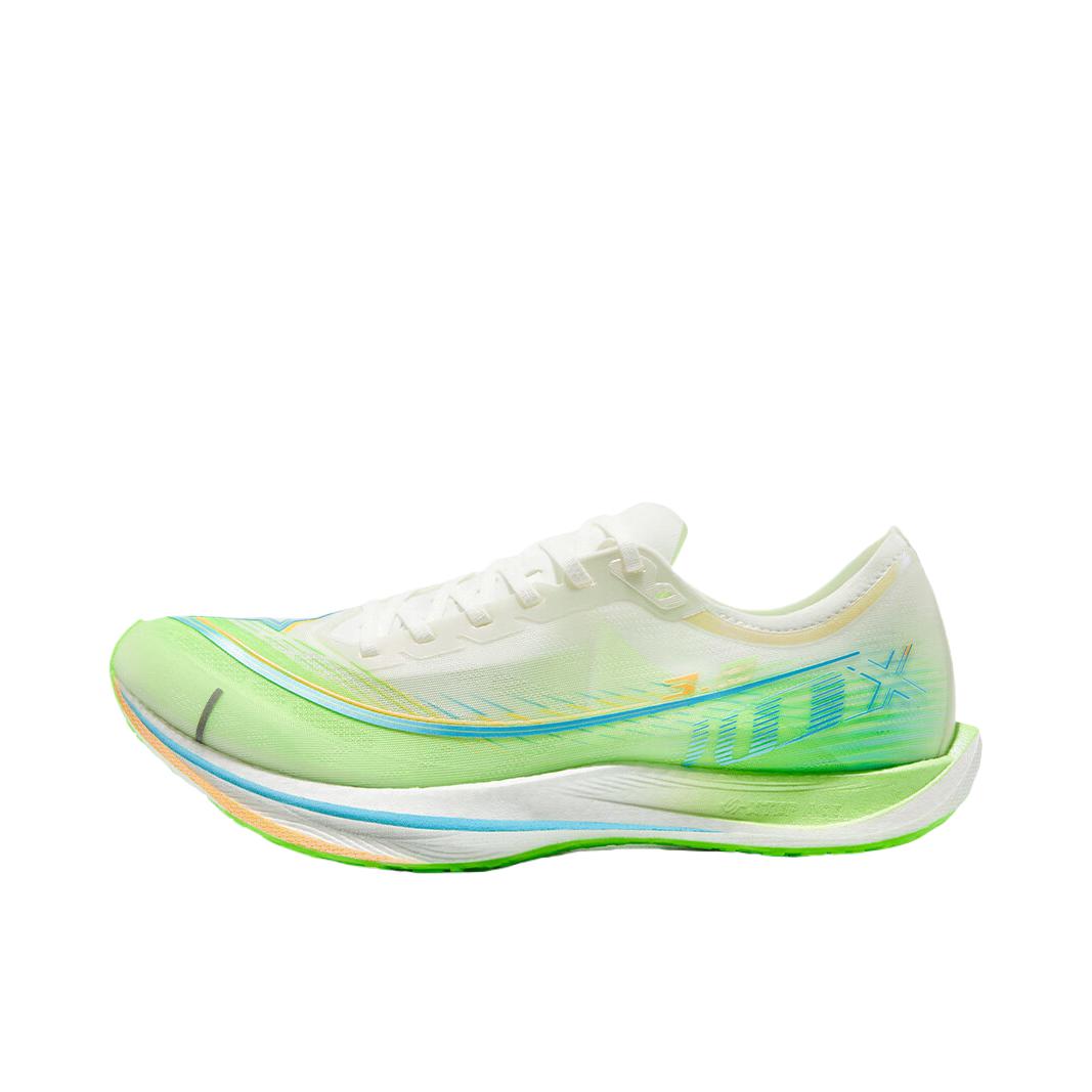 推荐商品：特步 100x3.0 Pro 跑鞋 青少年场地竞速 大童/帆白色/荧光青提绿