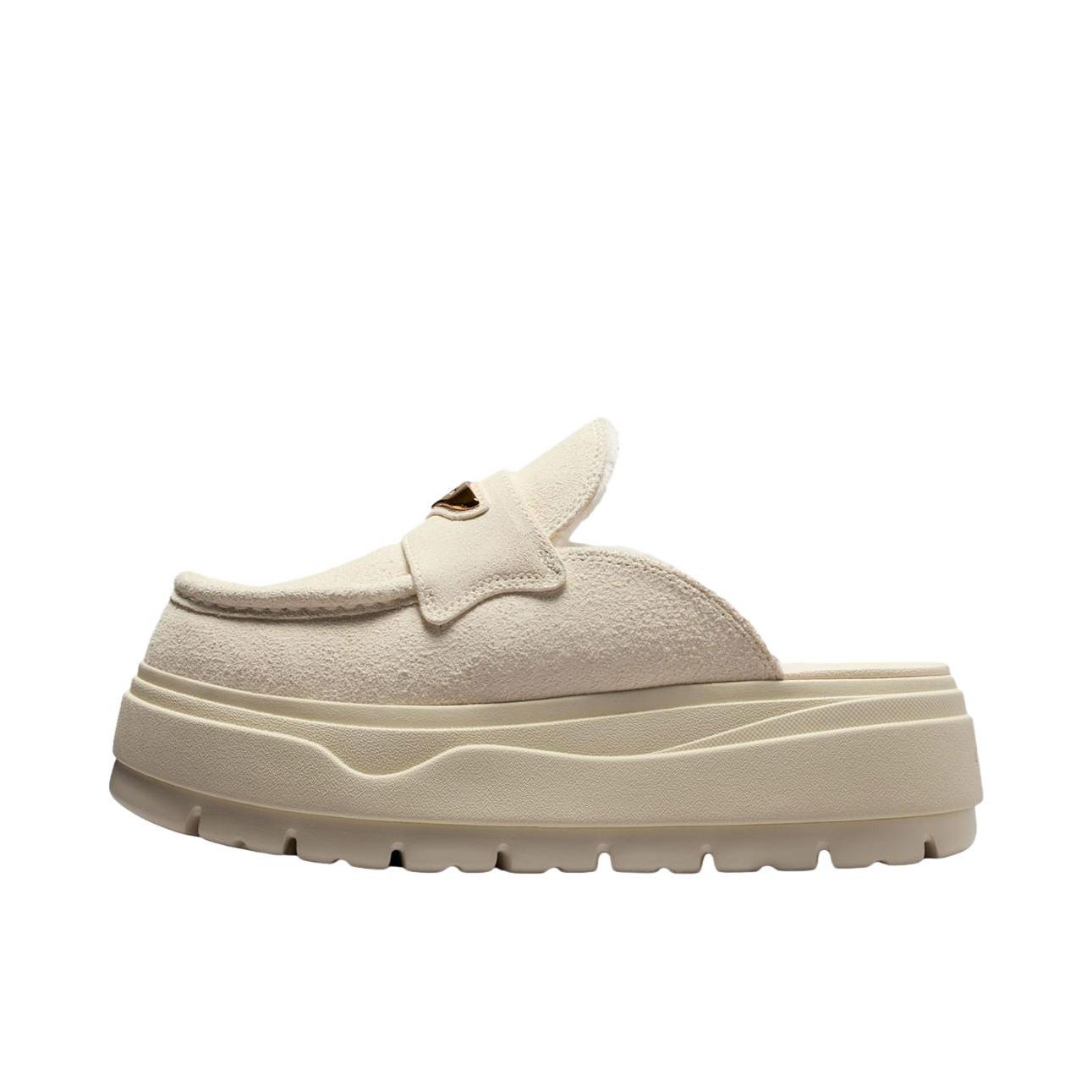 推荐商品：Jordan Air Jordan Mule 拖鞋 包头厚底中跟舒适 珍珠灰/金属金/椰奶色