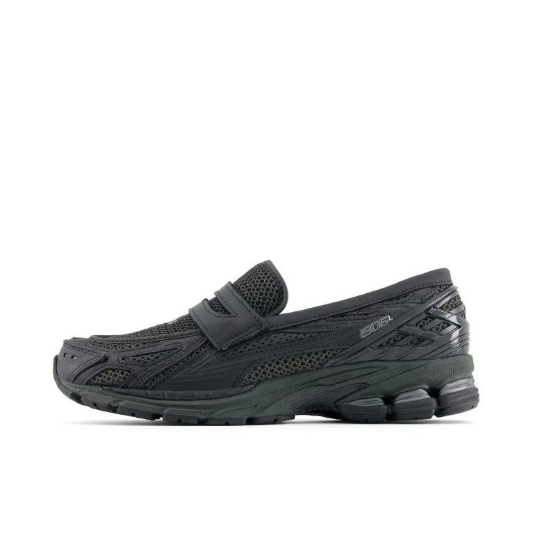 推荐商品：New Balance 1906L 防滑耐磨 舒适轻便 减震 低帮 百搭复古一脚蹬 乐福鞋 运动休闲鞋 D宽/黑色