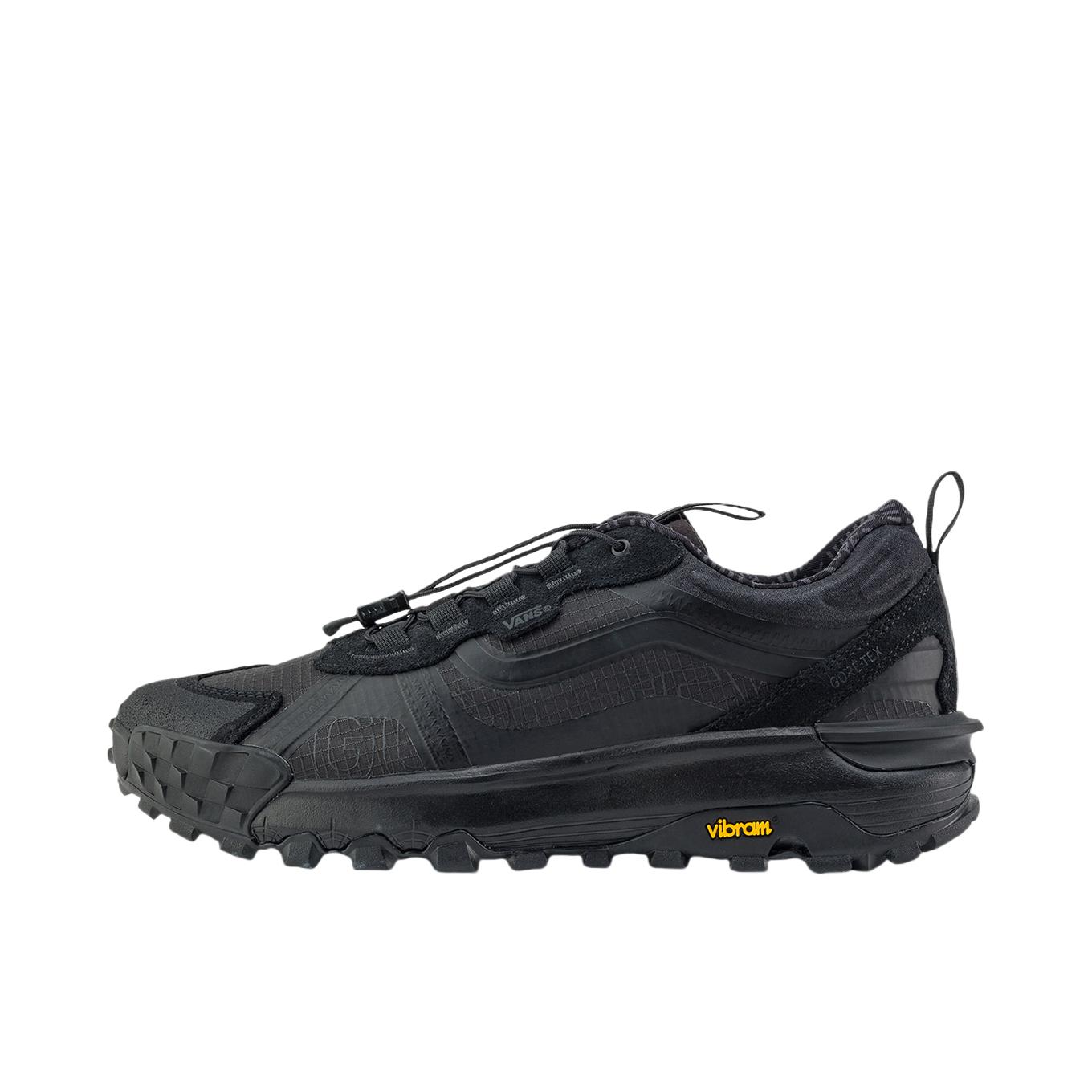 推荐商品：Vans/范斯 Mte Crosspath XC 山系 板鞋 防水抓地贴合 暗黑色