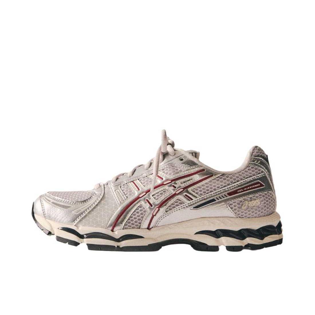 推荐商品：Asics/亚瑟士 Gel-Kayano 12.1 跑鞋 防滑低帮休闲圆头贴合支撑 KITH联名/银色 
