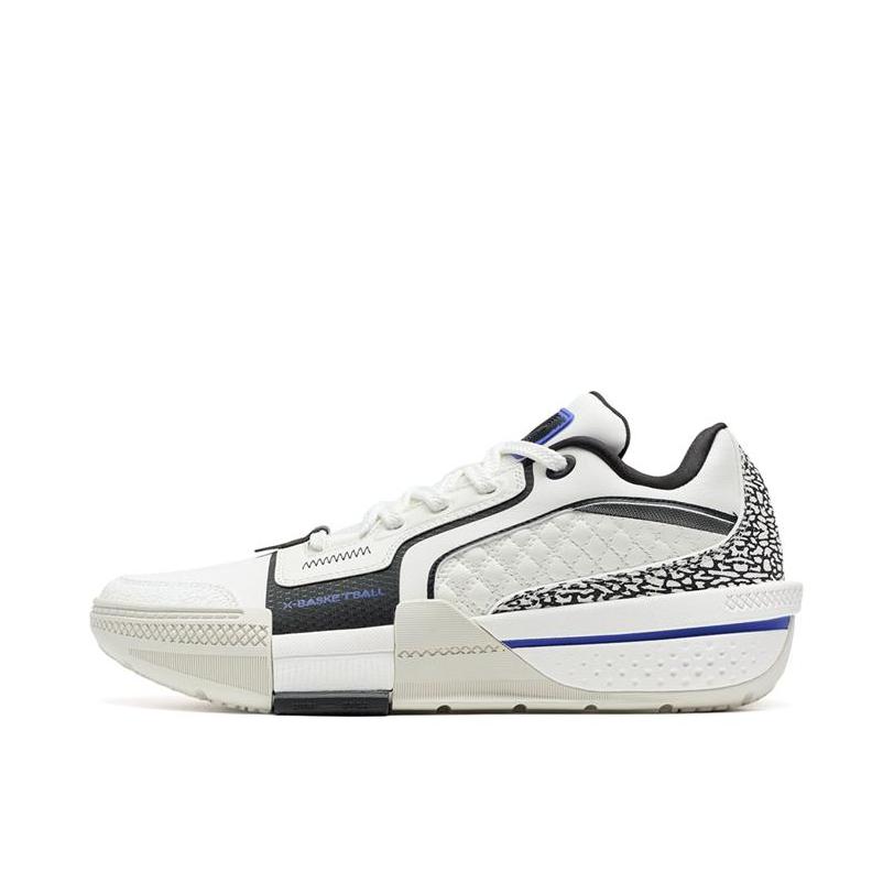 推荐商品：特步 御风5代LIFE 篮球鞋 舒适耐磨透气 帆白色/黑色/白沙灰