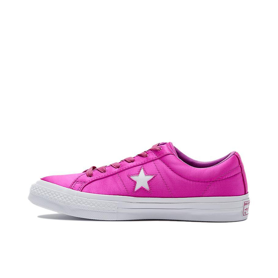 推荐商品：Converse/匡威 One Star 翻毛皮 防滑 复古 星星鞋 板鞋 Magenta/White 洋红丝绸