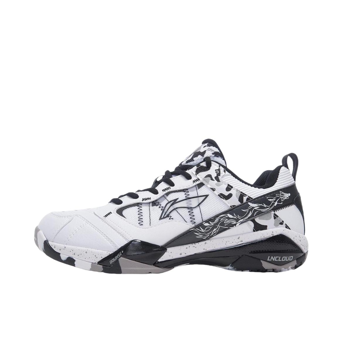 推荐商品：【石宇奇同款】 李宁 无敌号ACE 比赛鞋 羽毛球鞋 稳定保护缓震回弹防滑耐磨舒适透气百搭平衡支撑 雪地迷彩